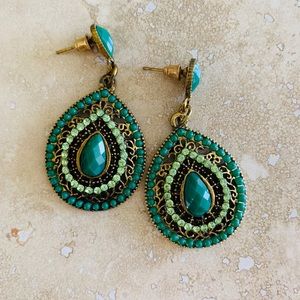 Vintage Antique Golden Green Dangle Drop Earrings
